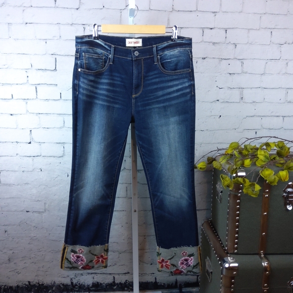 DRIFTWOOD Denim - Driftwood Colette Floral Cropped Jeans Blue 32